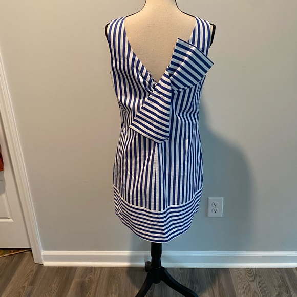 Vineyard Vines Beachcomber Blue Stripe Bow Back Dress Women’s size 6 - Picture 6 of 12